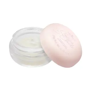 Primer Catching Clouds 01 49934 Essence