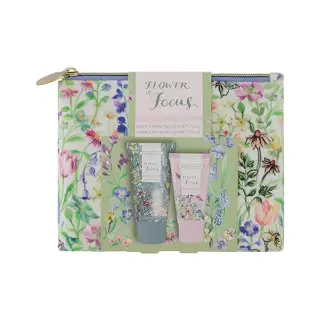 Heathcote & Ivory Flower of Focus Travel Set 3350